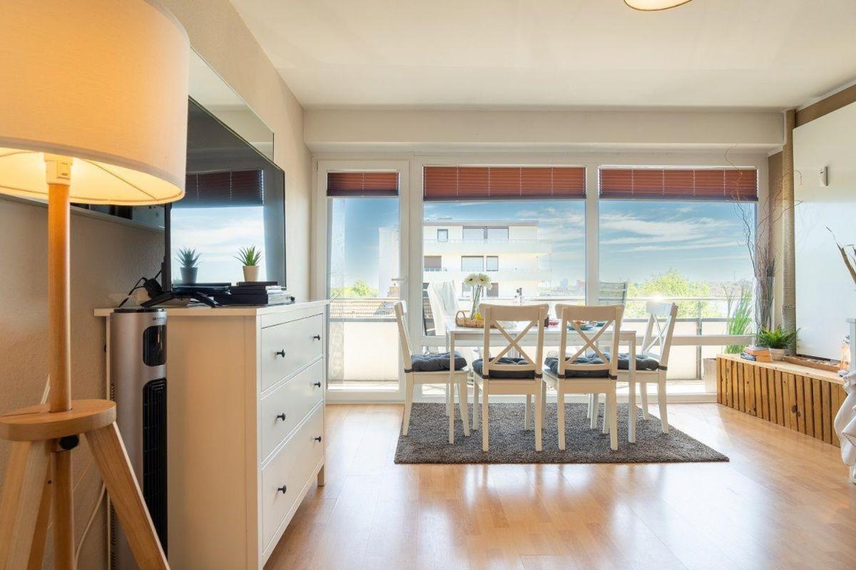 Haus-Steinwarder-7-Wohnung-Strandbude-22 Хайлигенхафен Экстерьер фото