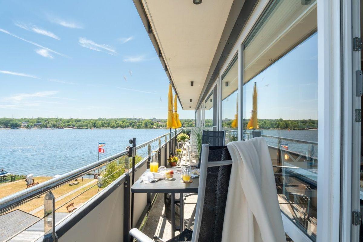 Haus-Steinwarder-7-Wohnung-Strandbude-22 Хайлигенхафен Экстерьер фото