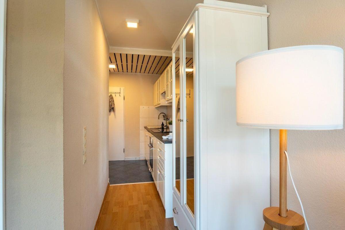 Haus-Steinwarder-7-Wohnung-Strandbude-22 Хайлигенхафен Экстерьер фото